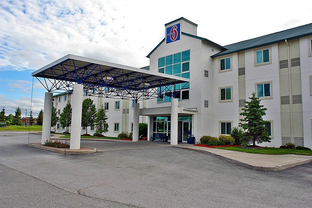 Motel 6-Whitby, On - Toronto East Exterior foto